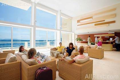 Valamar Bellevue Hotel & Residence 9